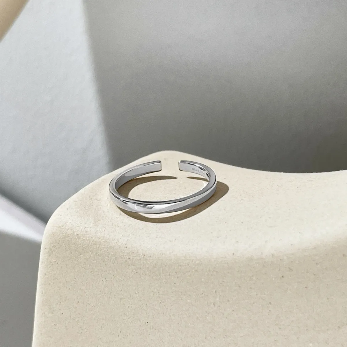 2mm Daily Stacker Open Ring