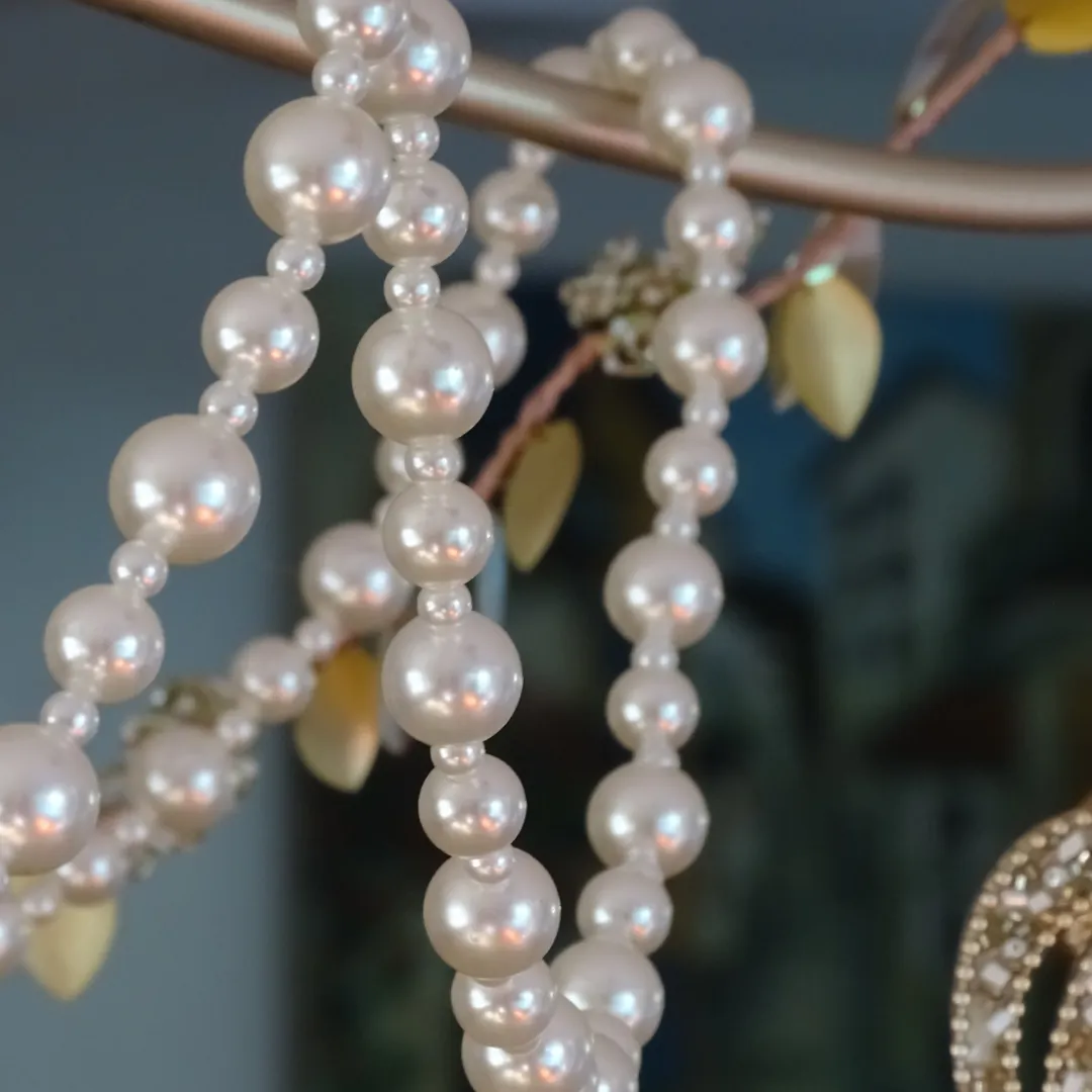 72" ( 6 Feet) Pearl Garland Strand - Continuous Beads (Set/1)