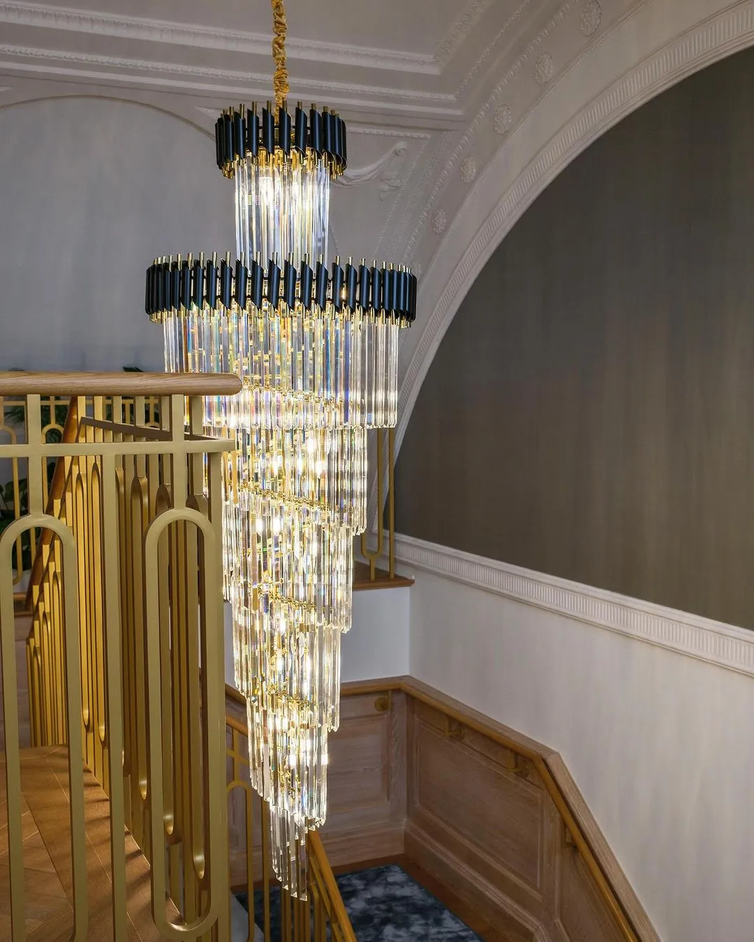 Classic Large Multi-layered Spiral Crystal Chandelier for Foyer/ Staircase