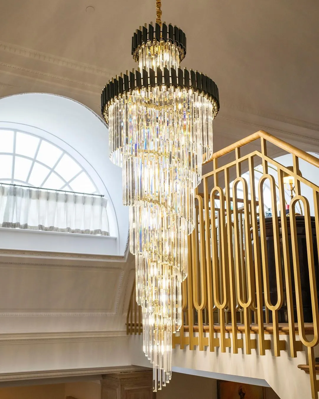 Classic Large Multi-layered Spiral Crystal Chandelier for Foyer/ Staircase