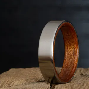 Classic titanium wood lined ring with Acacia