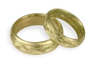 Custom Engraved wedding band set