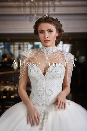Diamond White Embroidery Wedding Dress with Crystal Beaded Neck Accessory