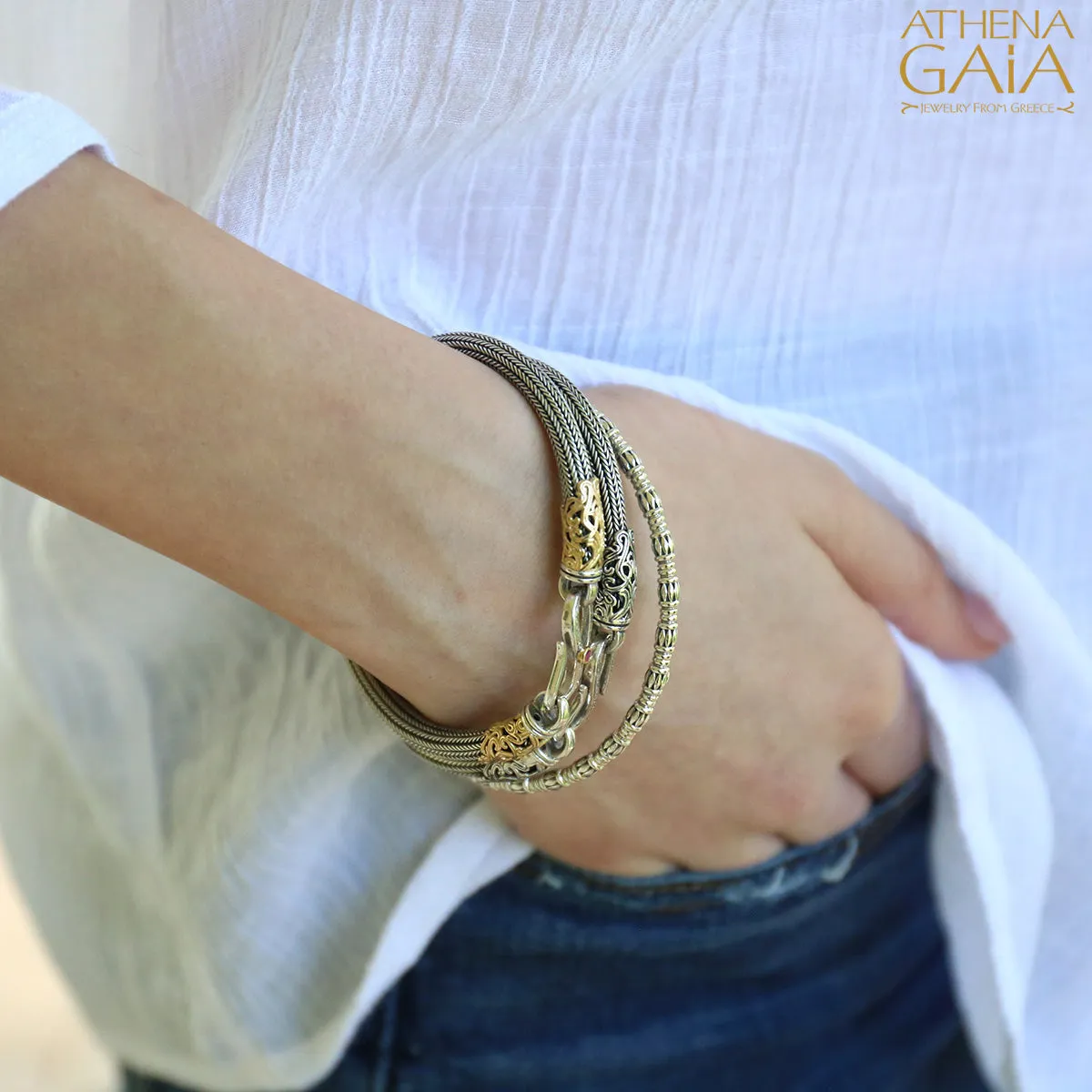 Gold Collar Strap Bracelet