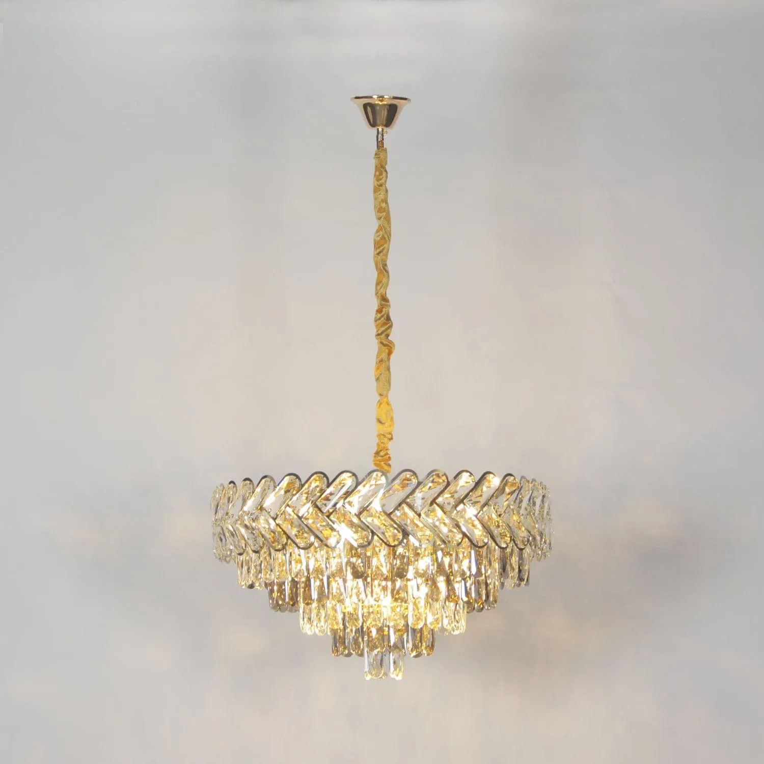 Le Brillant Crystal Chandelier