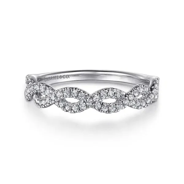 Modern Twisted Pavé-Set Diamond Wedding Band