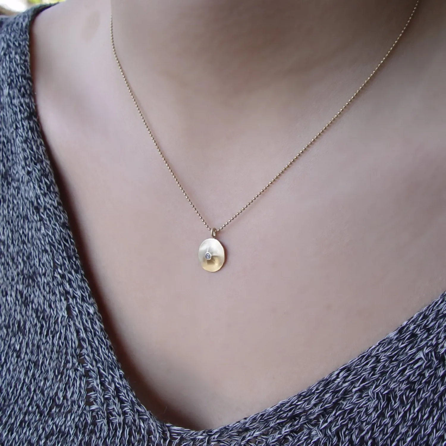 NG4742A Matte gold Topaz necklace