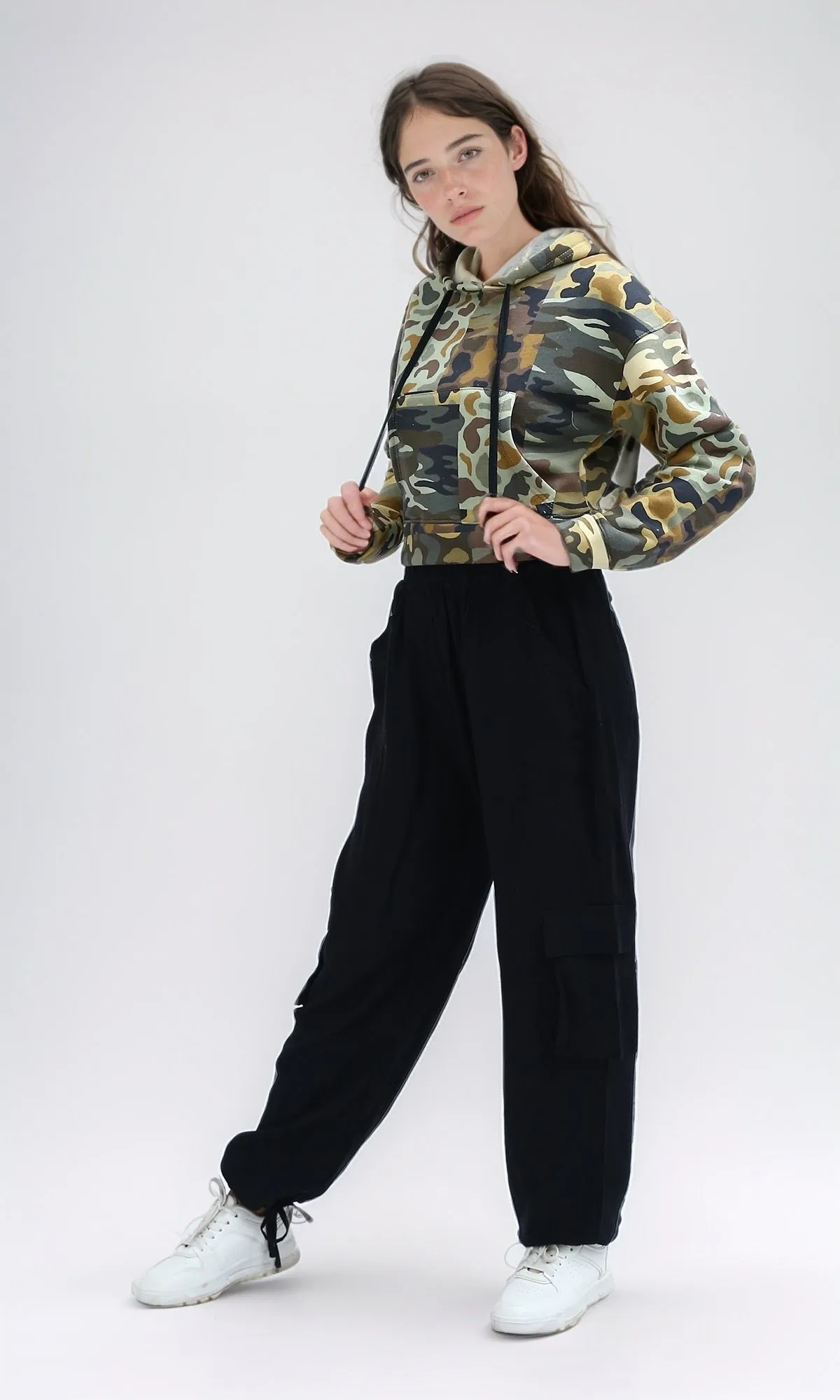 O201269 - Patterned Army Cropped Hoodie With Long Sleeves - Yellow