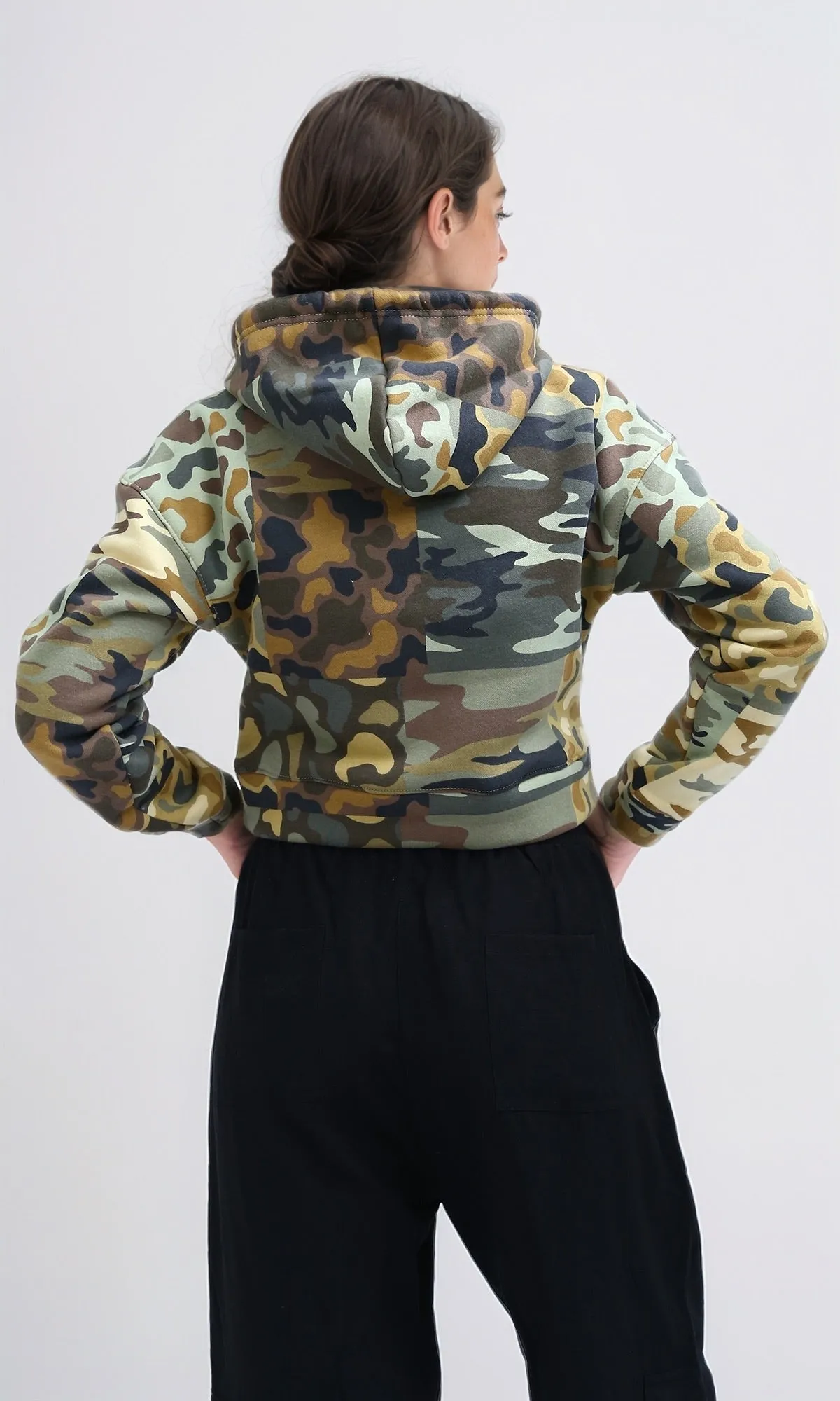 O201269 - Patterned Army Cropped Hoodie With Long Sleeves - Yellow