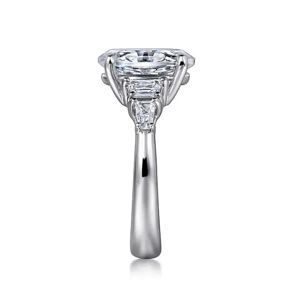 Oval Cut Five Stone Diamond Engagement Ring Mounting
