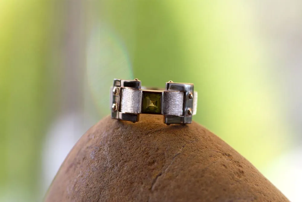 Peridot wide wedding ring