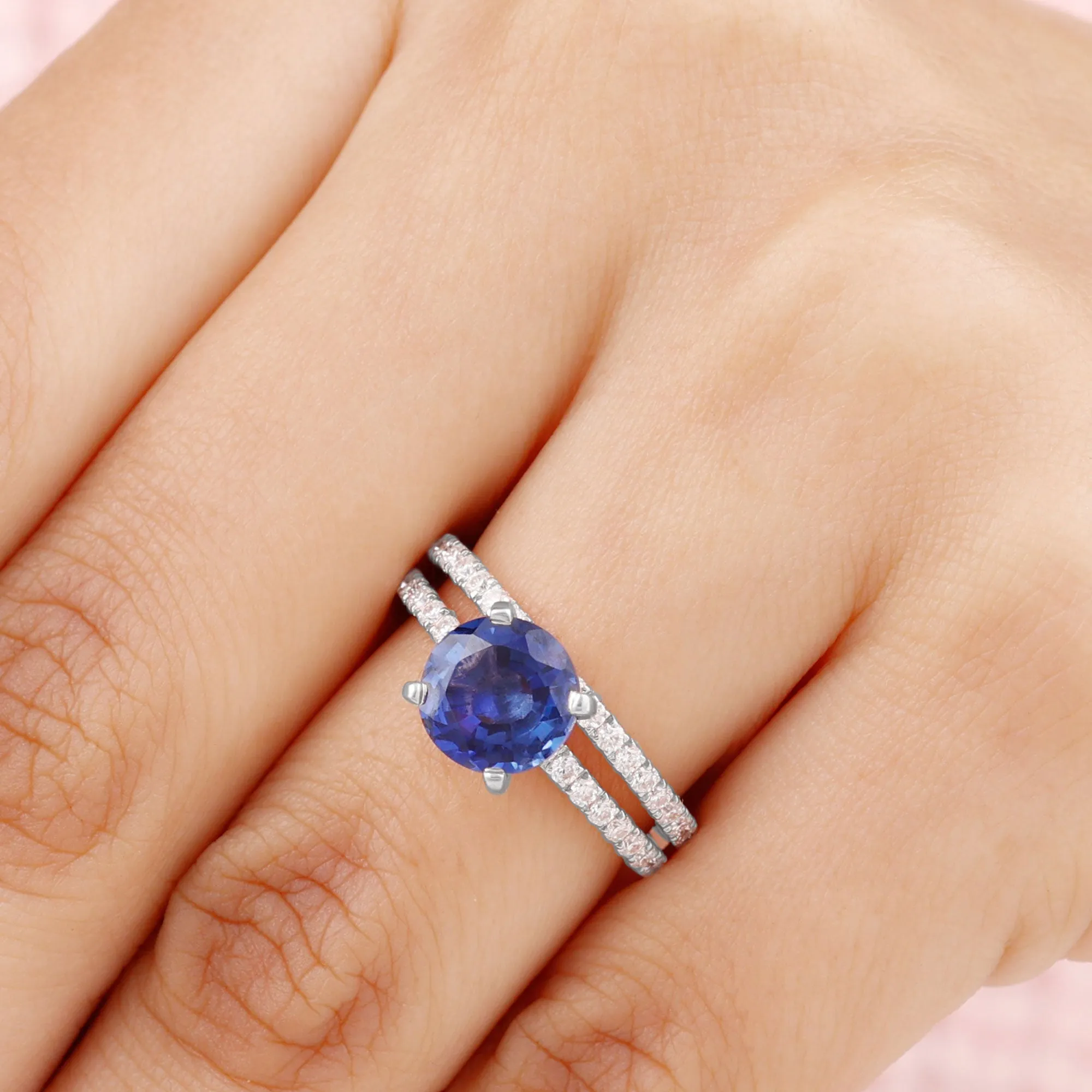 Round Lab Grown Blue Sapphire Solitaire Ring Set with Diamond