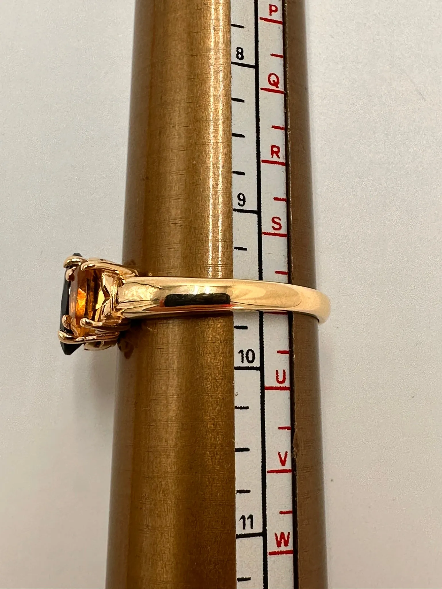 Stunning 9ct Yellow Gold Garnet & Citrine Ring