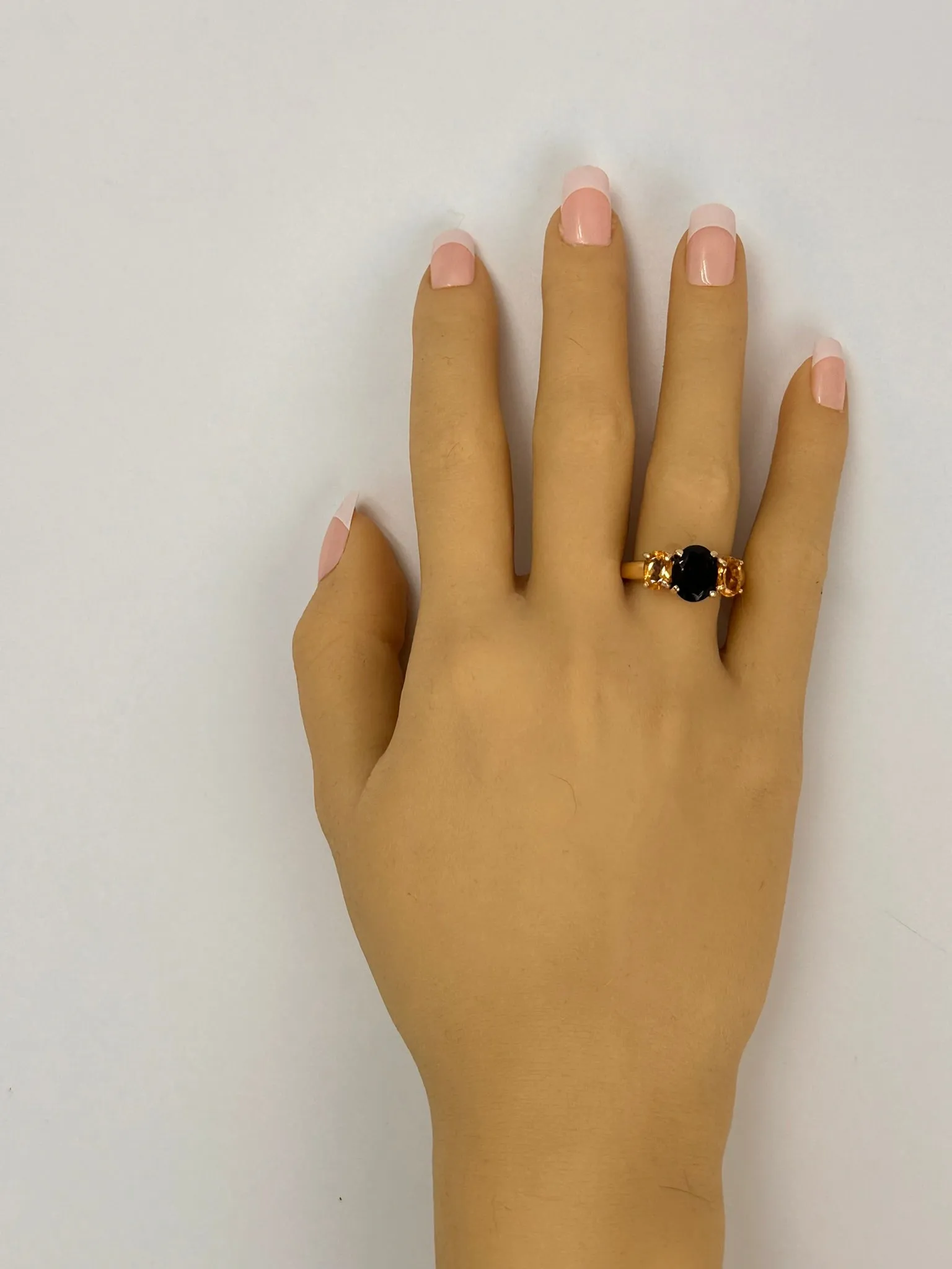 Stunning 9ct Yellow Gold Garnet & Citrine Ring