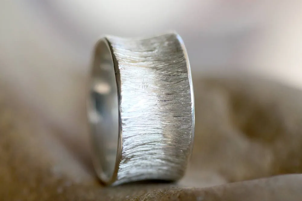 Textured gold wedding band
