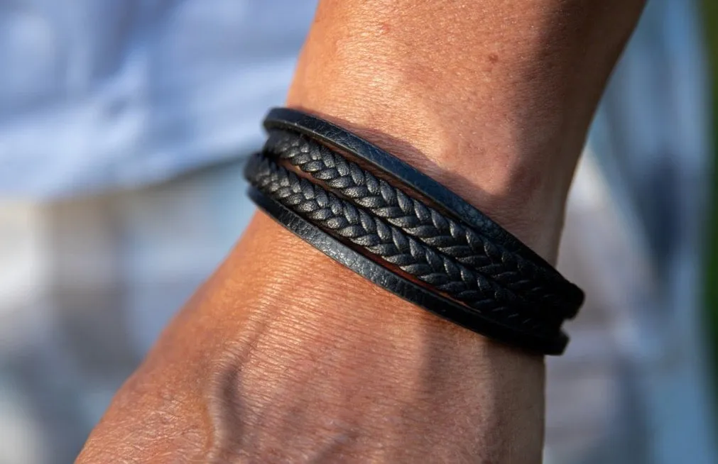 The Pack Bracelet