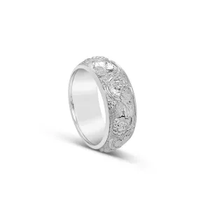Wide Grape Leaf Engraved Band